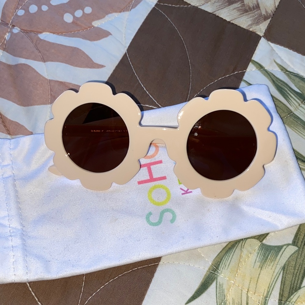Kids Flower Sunglasses - Cream